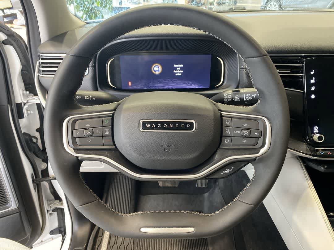 Thumbnail: 2024 Jeep Wagoneer - 14