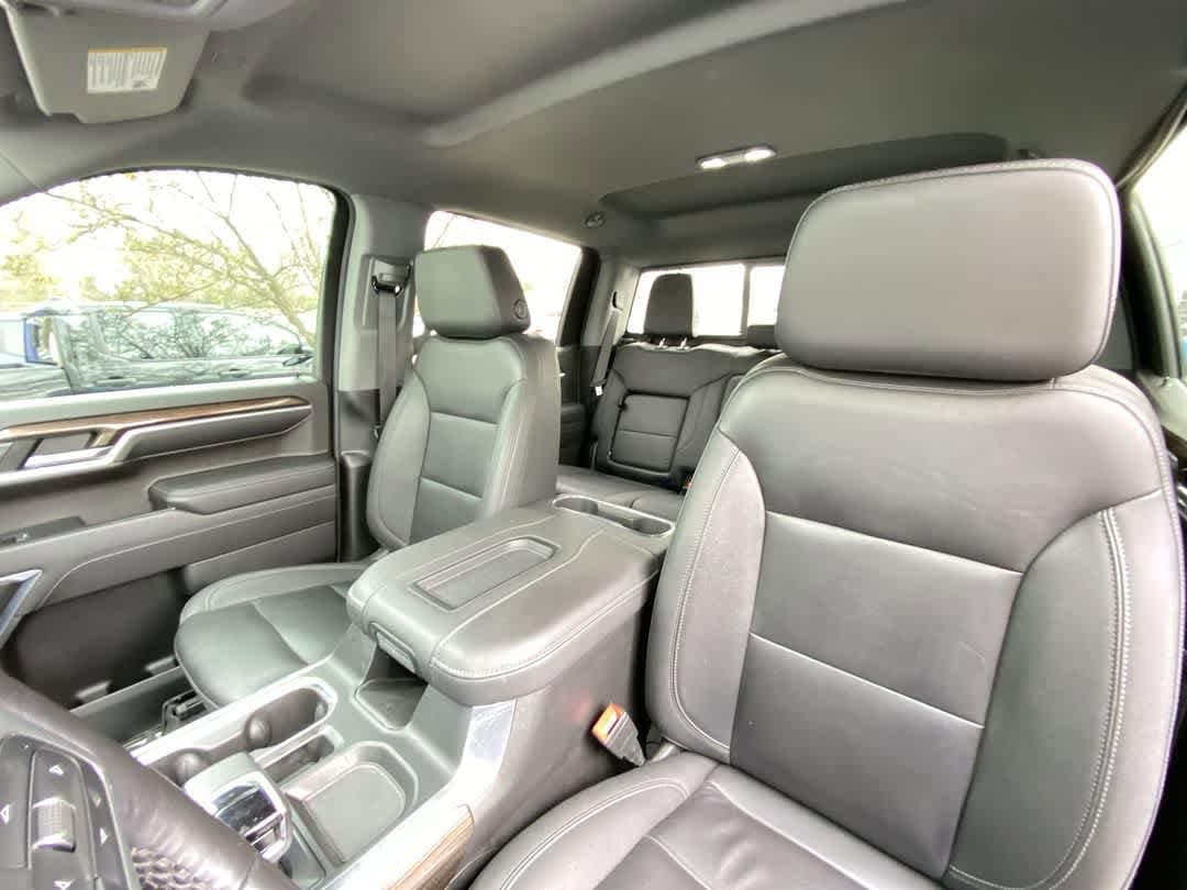 Thumbnail: 2022 Chevrolet Silverado 1500 - 14