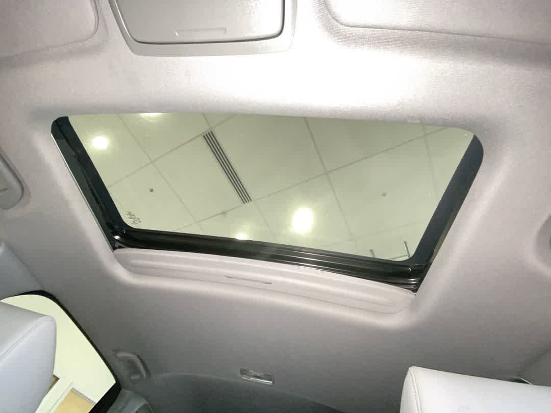 Thumbnail: 2019 Honda CR-V - 21