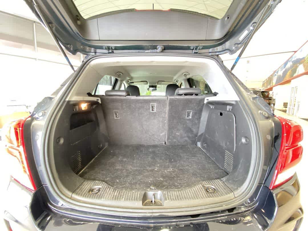 Thumbnail: 2021 Chevrolet Trax - 25