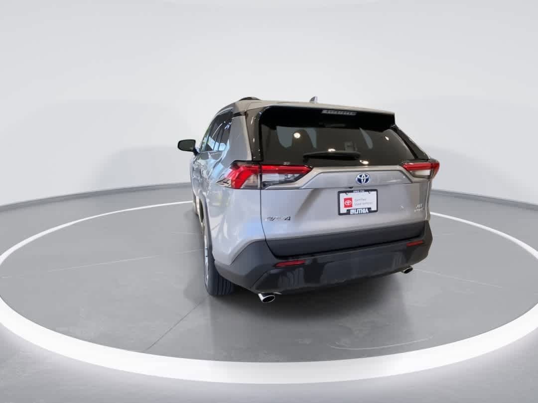 Thumbnail: 2024 Toyota RAV4 - 7
