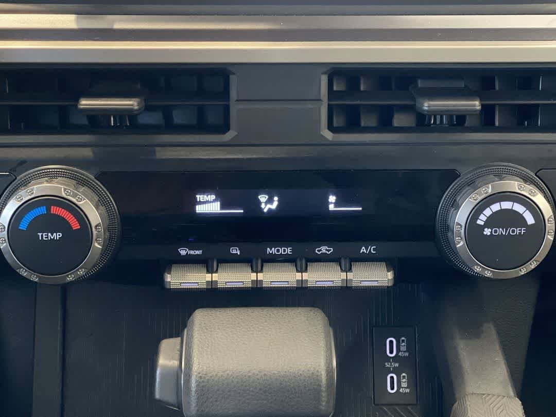 Thumbnail: 2024 Toyota Tacoma - 21