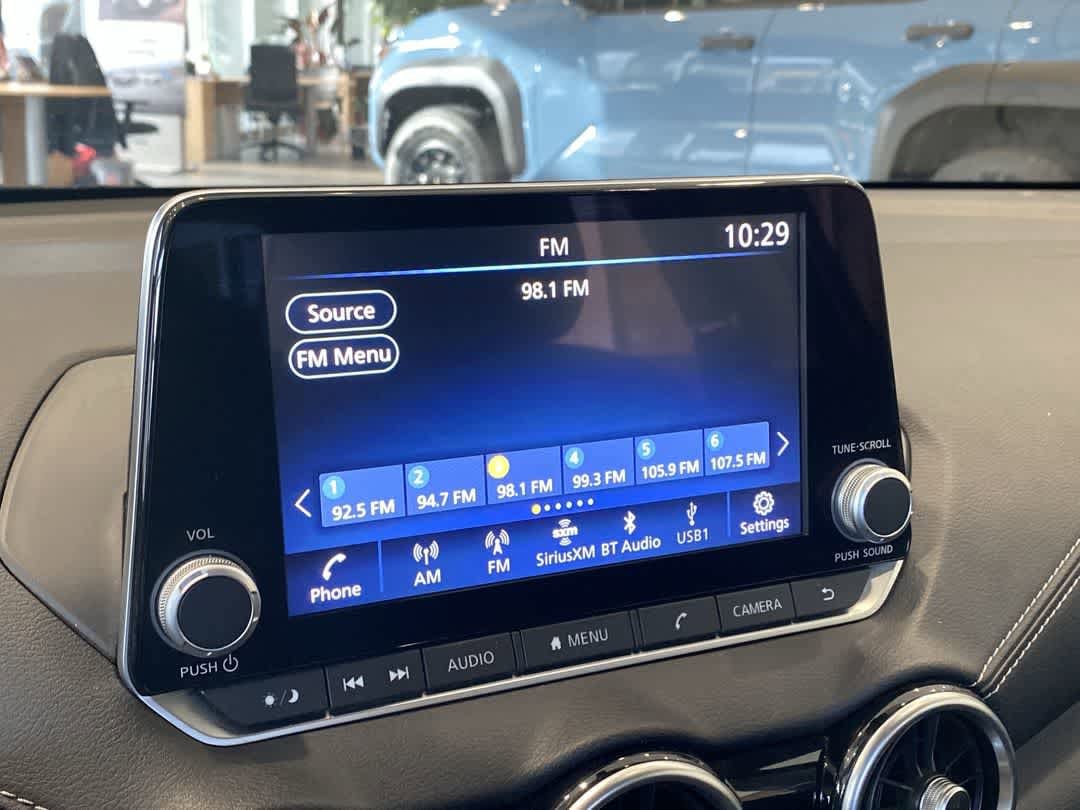 Thumbnail: 2022 Nissan Sentra - 16