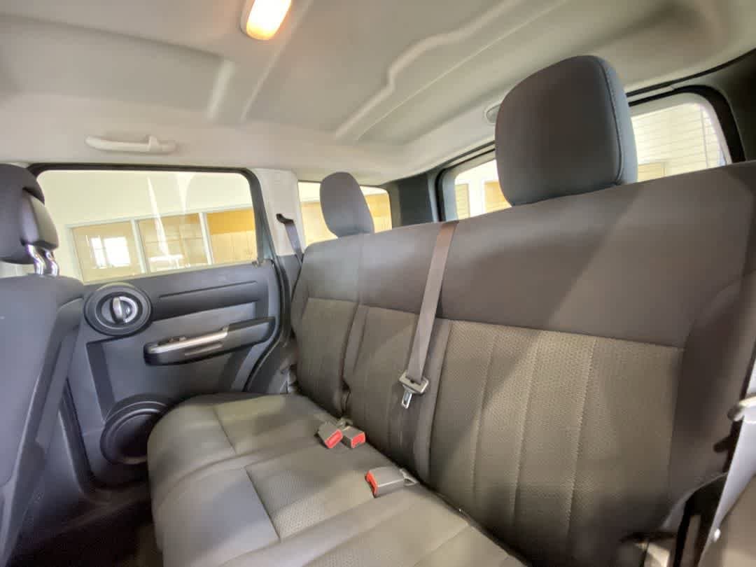 Thumbnail: 2011 Dodge Nitro - 23