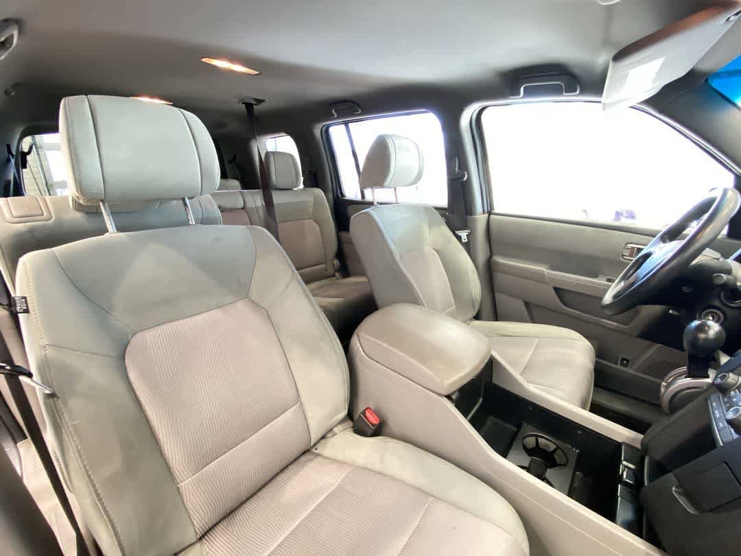 Thumbnail: 2014 Honda Pilot - 27