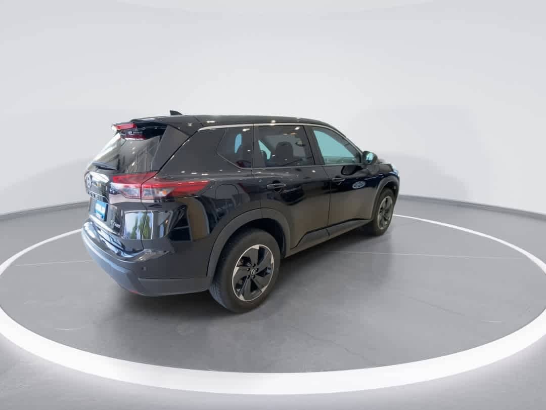 Thumbnail: 2024 Nissan Rogue - 8