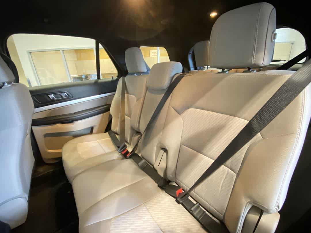 Thumbnail: 2018 Ford Explorer - 23