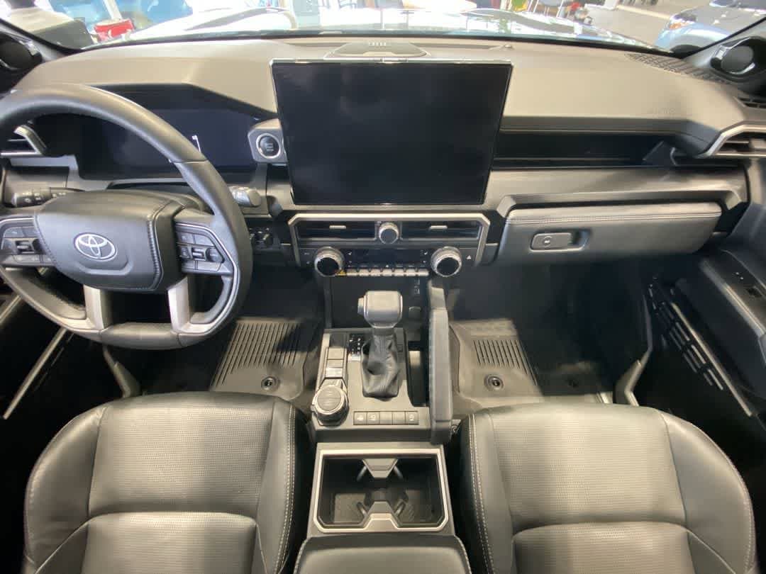 Thumbnail: 2025 Toyota 4Runner - 22