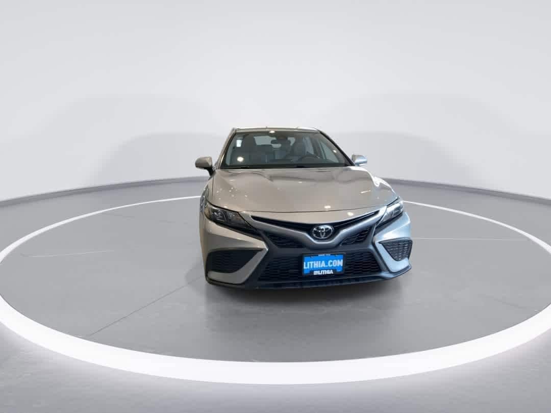 Thumbnail: 2022 Toyota Camry - 3