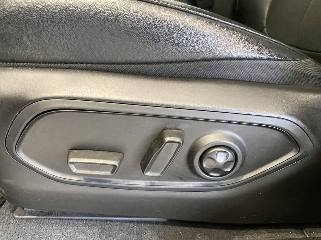 Thumbnail: 2024 Jeep Grand Cherokee - 12