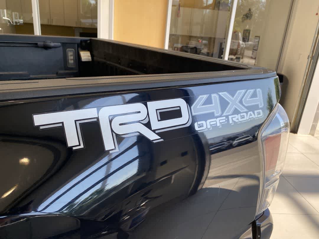 Thumbnail: 2020 Toyota Tacoma - 11