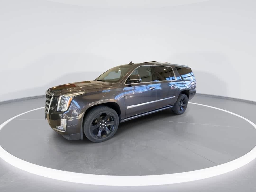 Thumbnail: 2017 Cadillac Escalade - 4