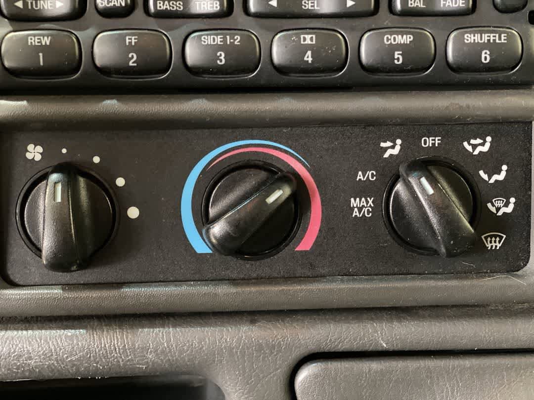 Thumbnail: 2003 Ford F-250 - 19