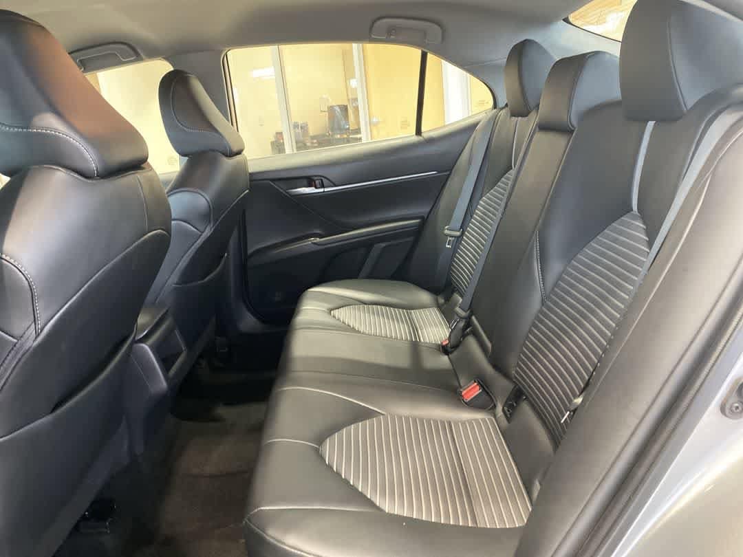 Thumbnail: 2023 Toyota Camry - 21