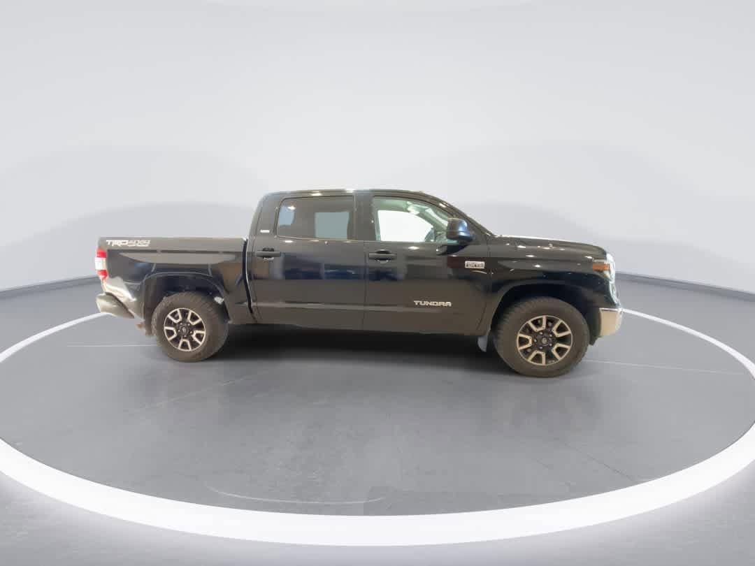 Thumbnail: 2019 Toyota Tundra - 9