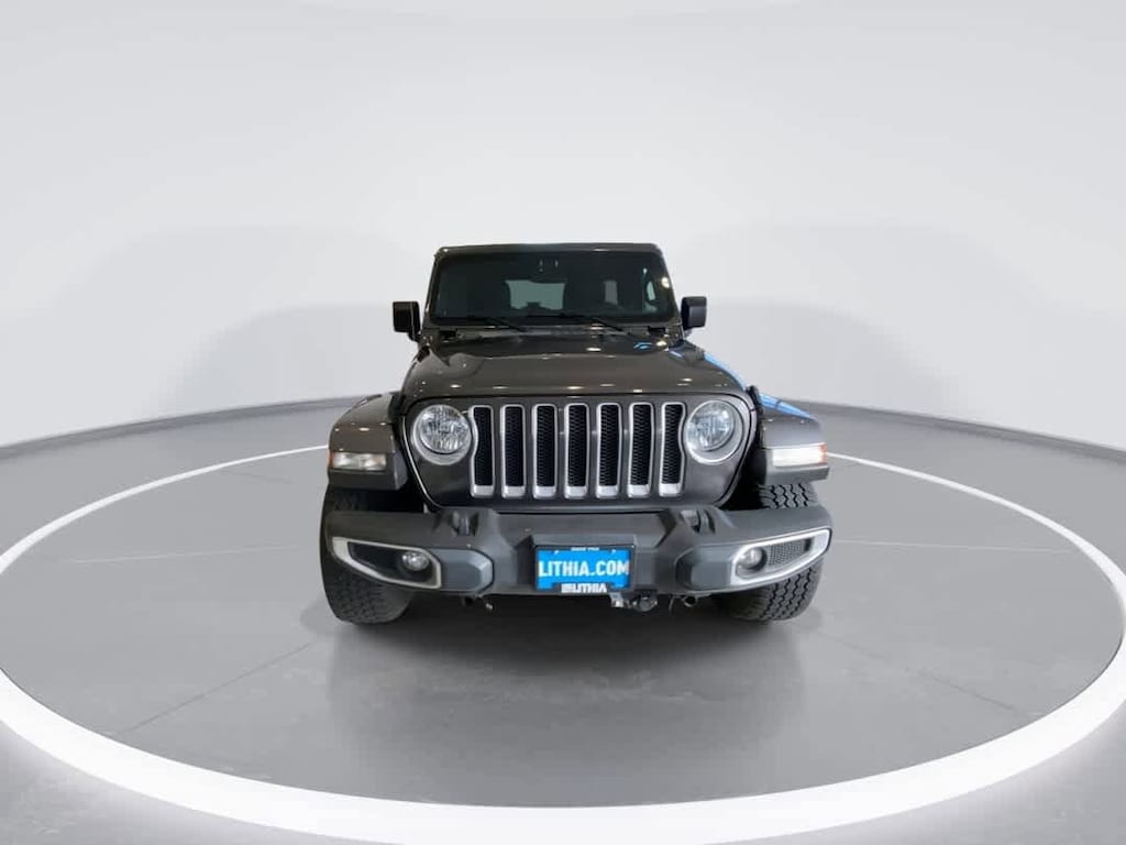 Used 2018 Jeep Wrangler Unlimited Sahara 4x4 SUV