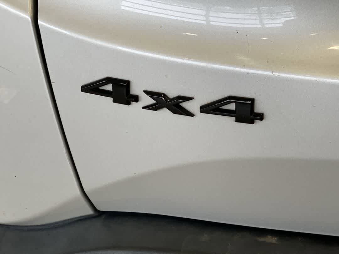 Thumbnail: 2018 Jeep Renegade - 11