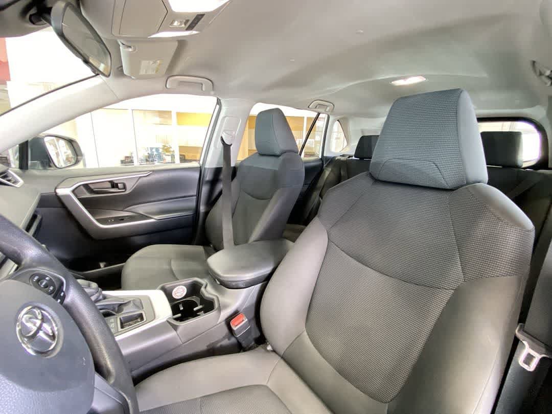 Thumbnail: 2024 Toyota RAV4 - 14