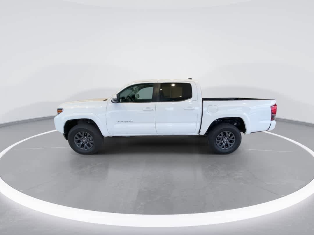 Thumbnail: 2023 Toyota Tacoma - 5