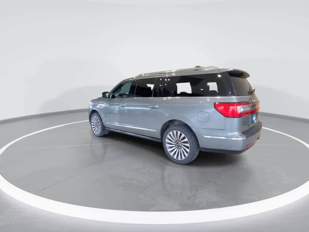 Thumbnail: 2020 Lincoln Navigator L - 6