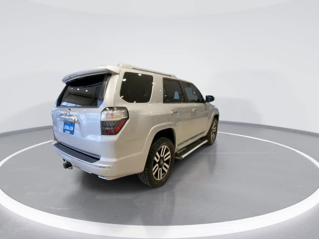 Thumbnail: 2021 Toyota 4Runner - 8