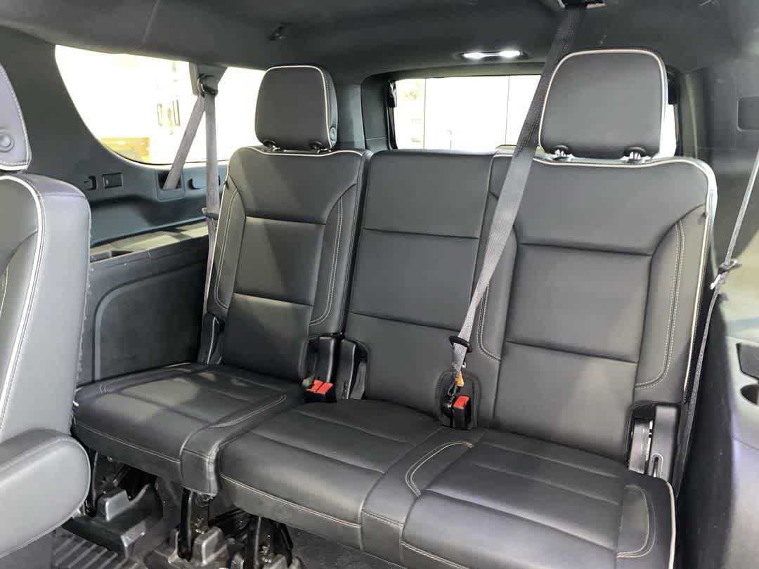 Thumbnail: 2022 GMC Yukon XL - 25