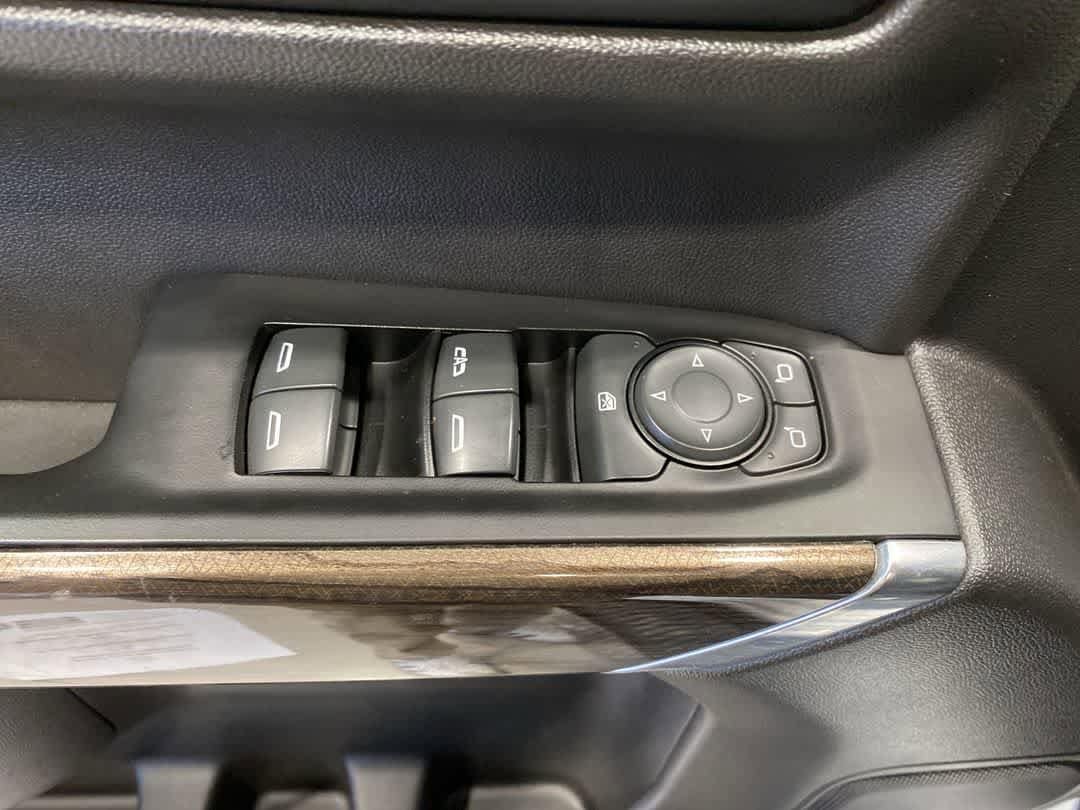 Thumbnail: 2019 Chevrolet Silverado 1500 - 14