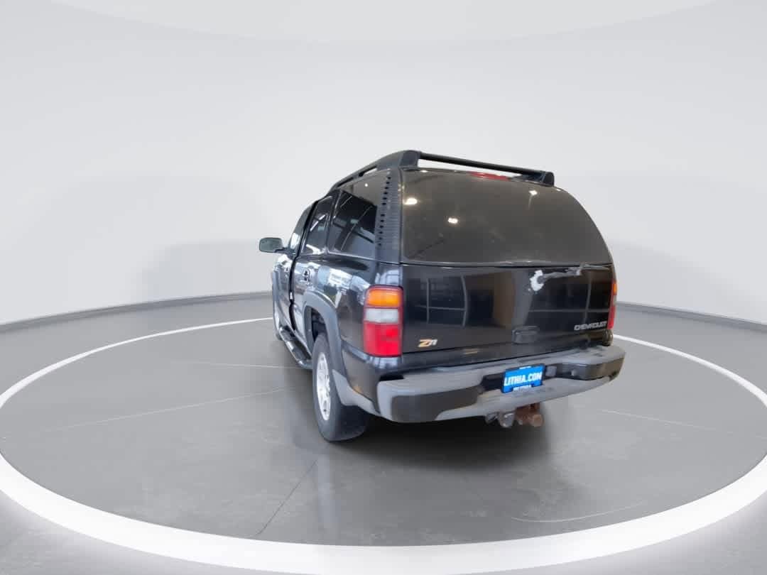 Thumbnail: 2002 Chevrolet Tahoe - 7