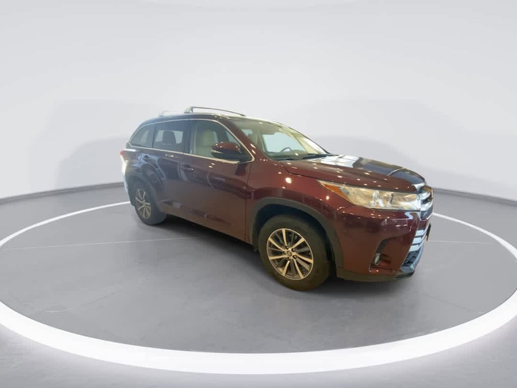 Used 2018 Toyota Highlander XLE V6 SUV