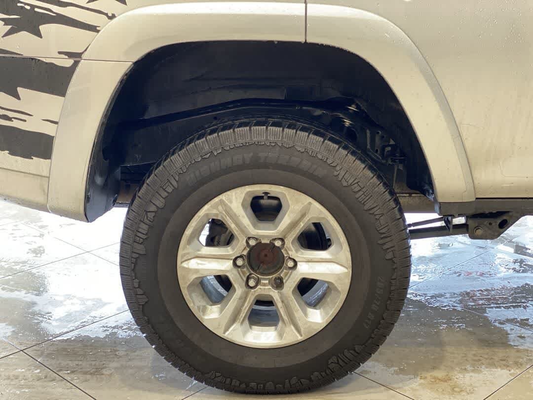 2019 Toyota 4Runner TRD Off-Road - Photo 12