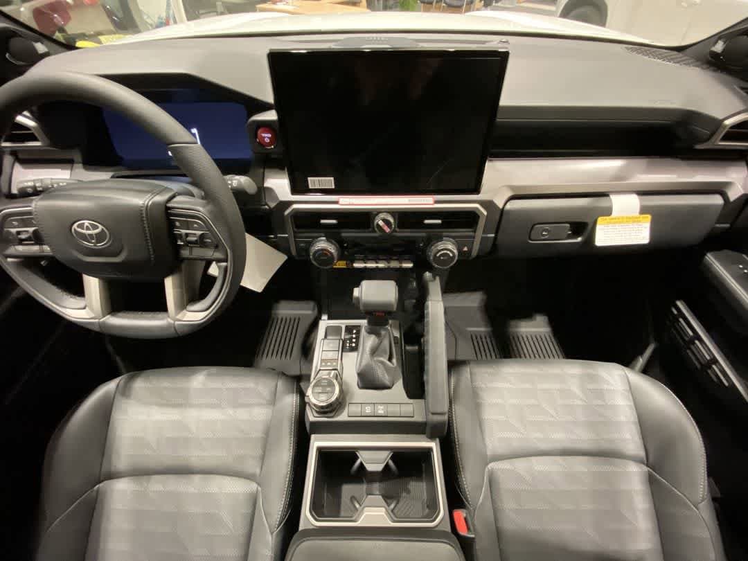 Thumbnail: 2026 Toyota 4Runner - 23