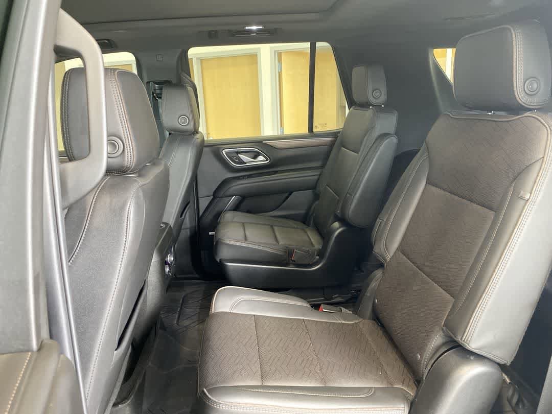 Thumbnail: 2022 Chevrolet Tahoe - 24