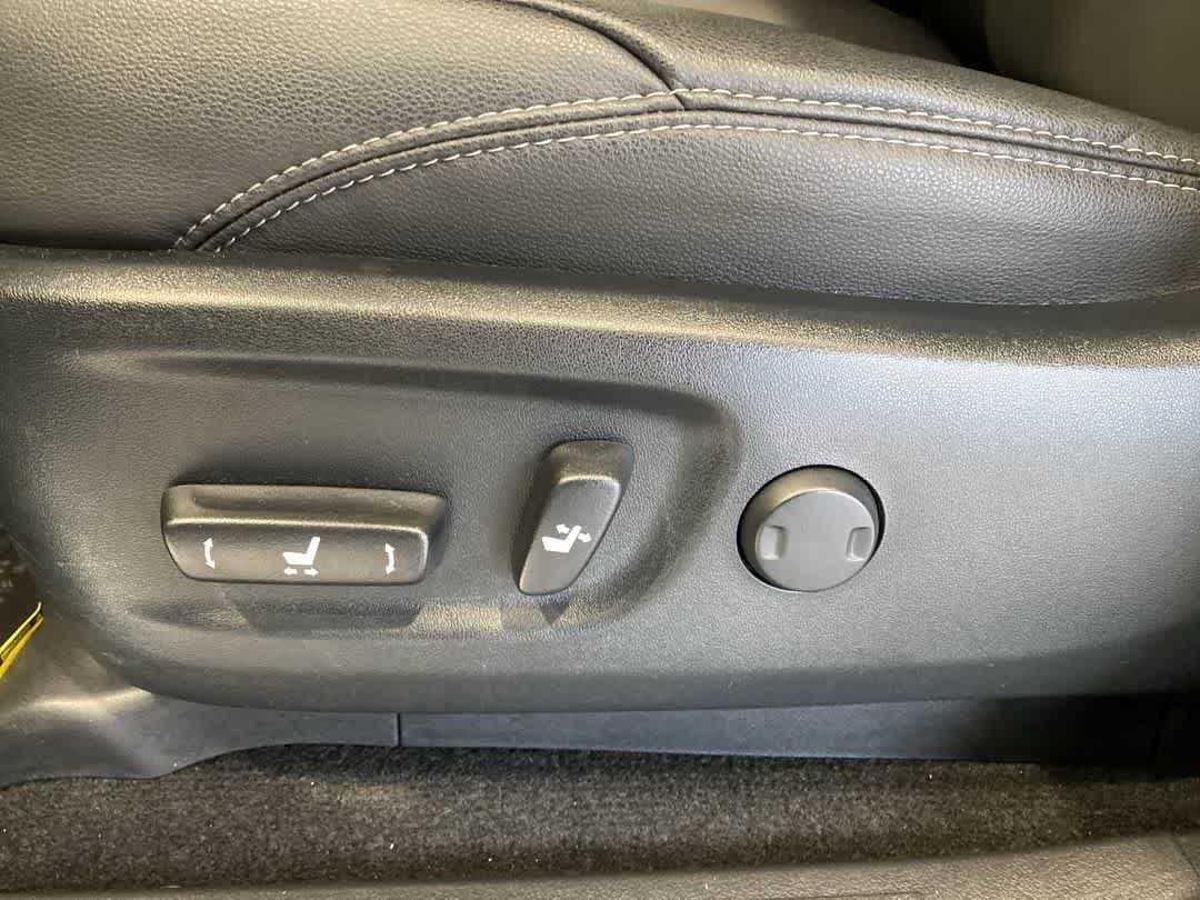 Thumbnail: 2023 Toyota 4Runner - 12