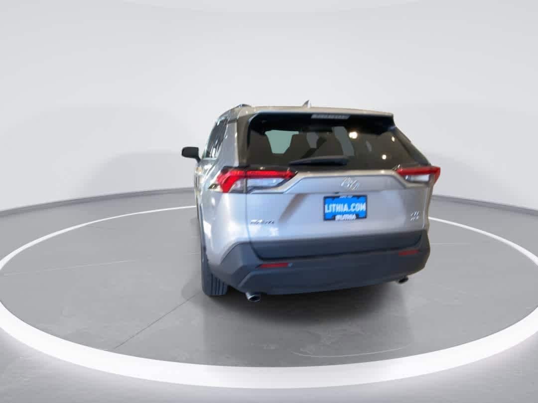 Thumbnail: 2024 Toyota RAV4 - 7