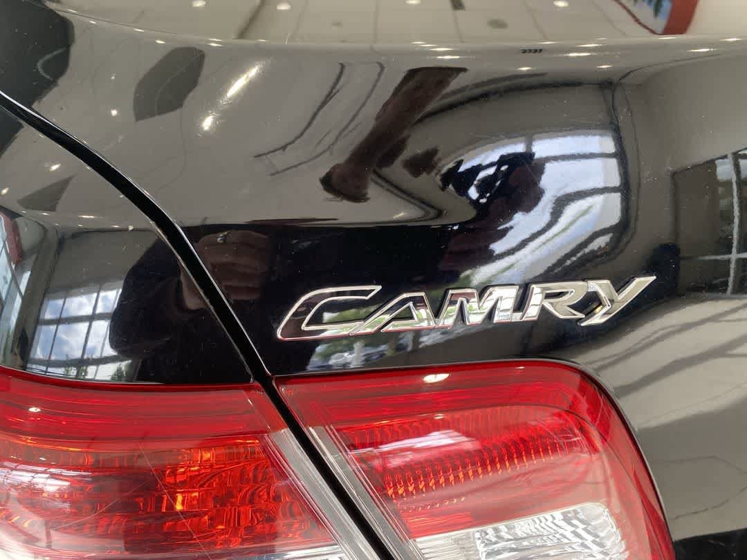 Thumbnail: 2011 Toyota Camry - 10