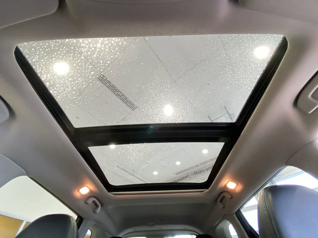 Thumbnail: 2017 Nissan Rogue - 24