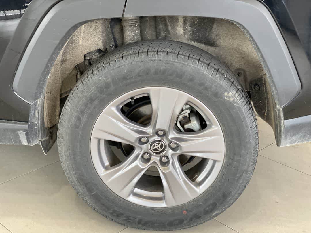 Thumbnail: 2025 Toyota RAV4 - 13