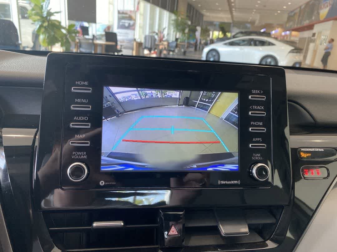 Thumbnail: 2022 Toyota Camry - 19