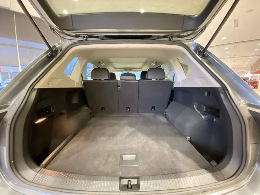 2021 Volkswagen Tiguan SE - Photo 26