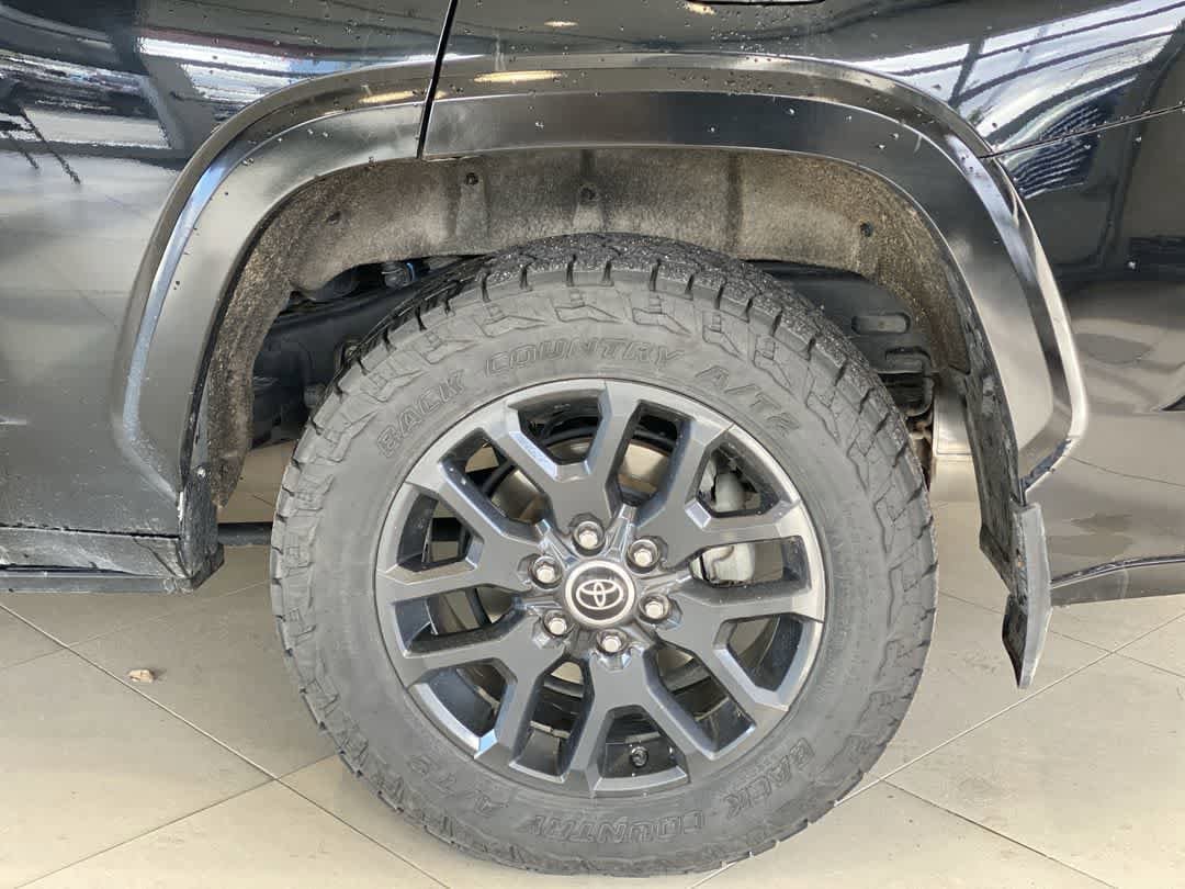 Thumbnail: 2023 Toyota Sequoia - 12