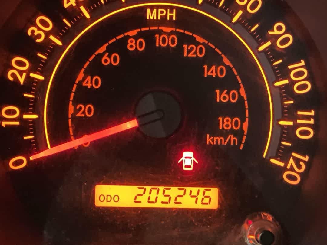 Thumbnail: 2010 Toyota Tundra - 15