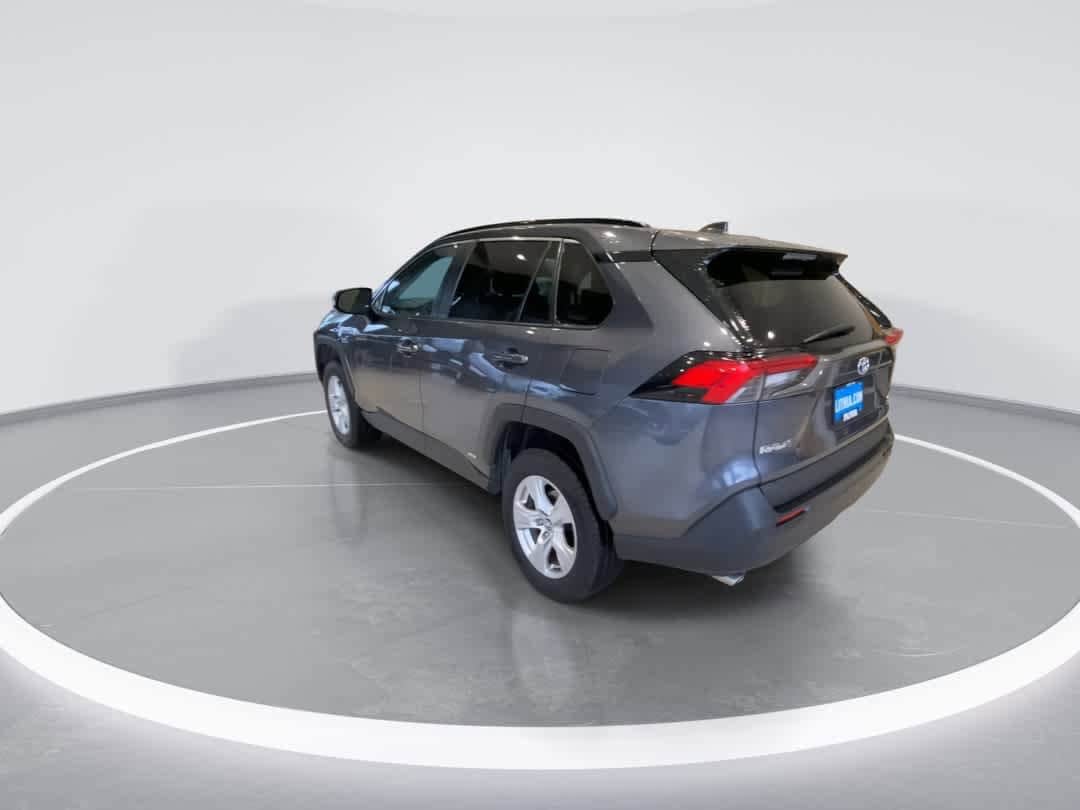 Thumbnail: 2020 Toyota RAV4 - 6