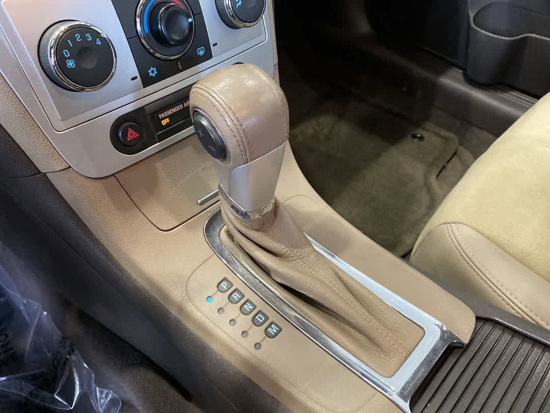 Thumbnail: 2012 Chevrolet Malibu - 18