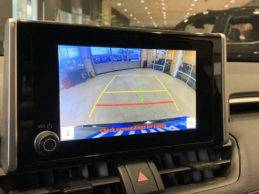 Thumbnail: 2025 Toyota RAV4 - 17