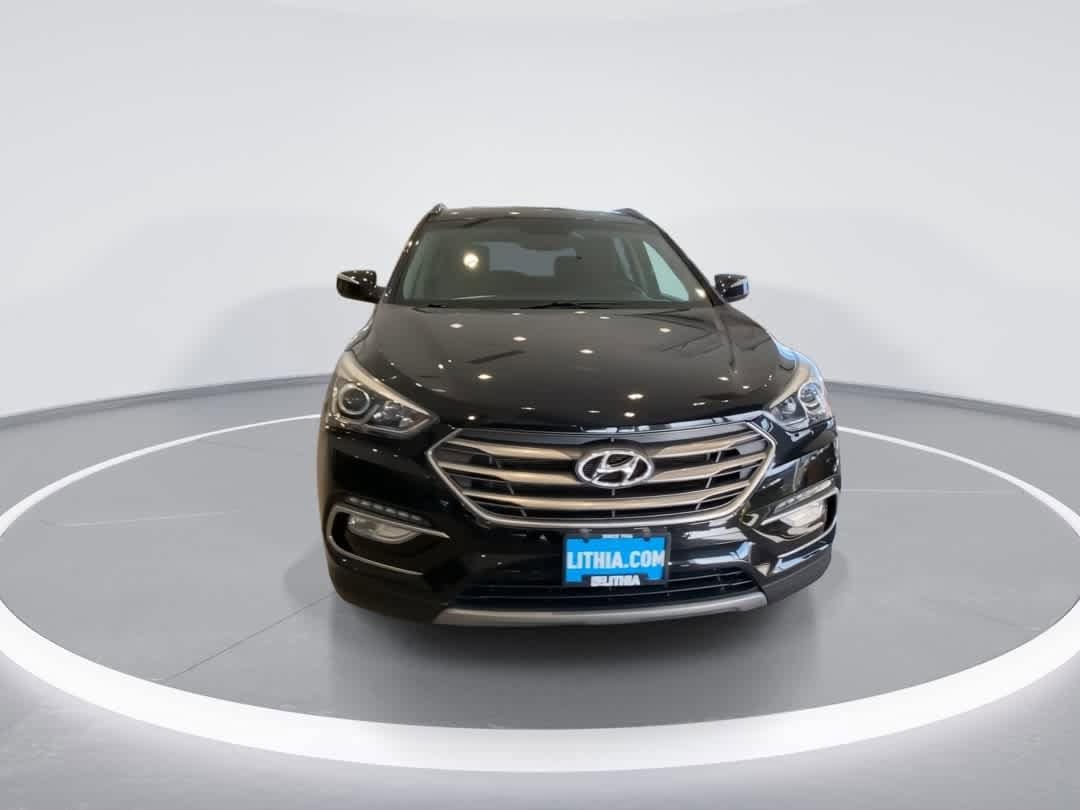 Thumbnail: 2017 Hyundai Santa Fe - 3