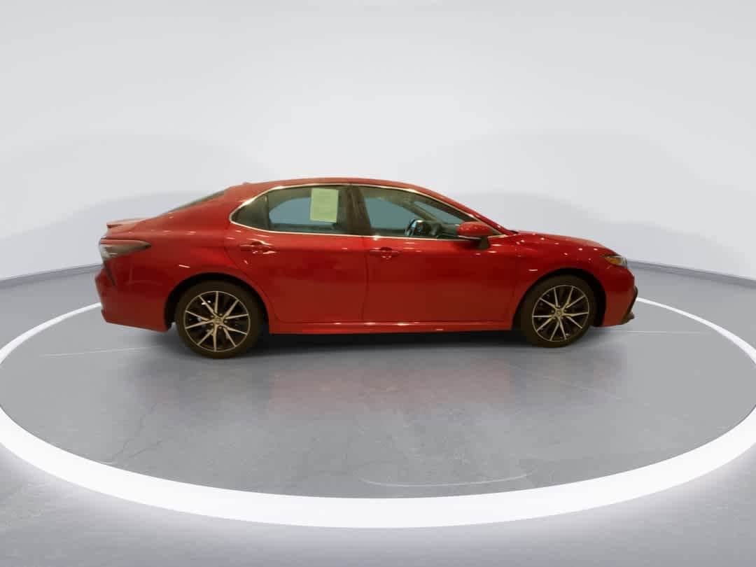 Thumbnail: 2023 Toyota Camry - 9