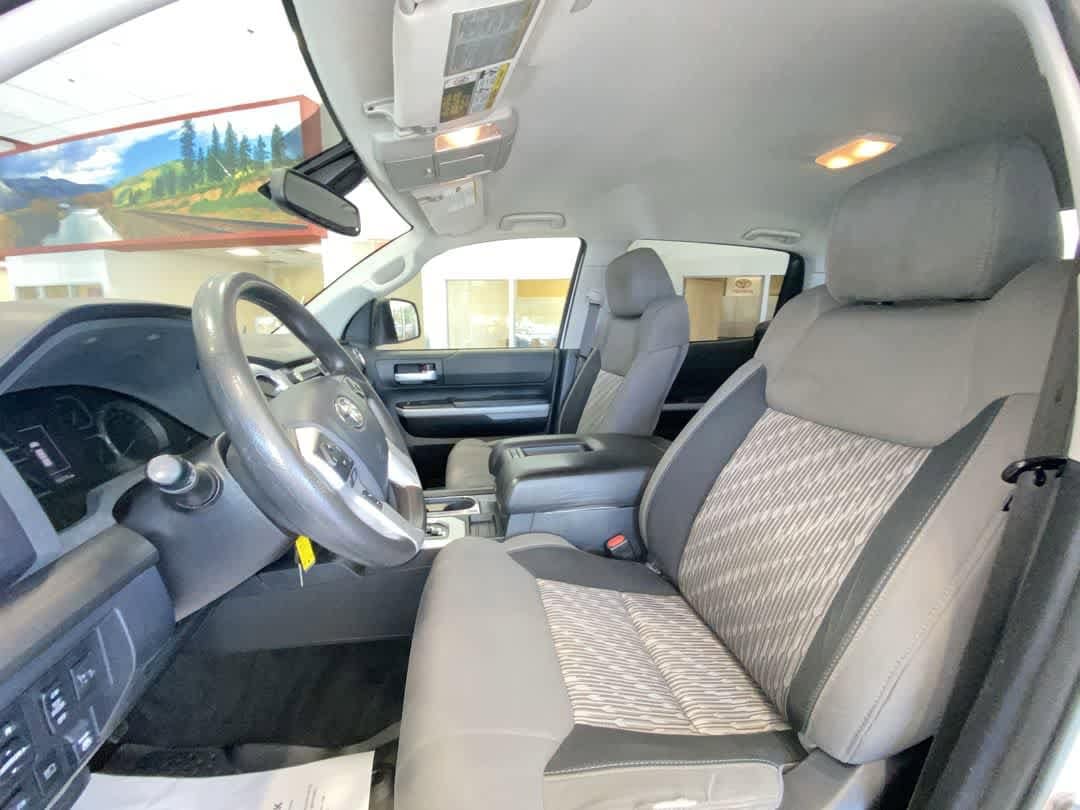 Thumbnail: 2019 Toyota Tundra - 14