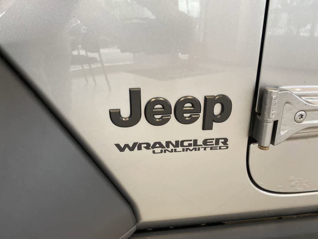 Thumbnail: 2019 Jeep Wrangler - 10