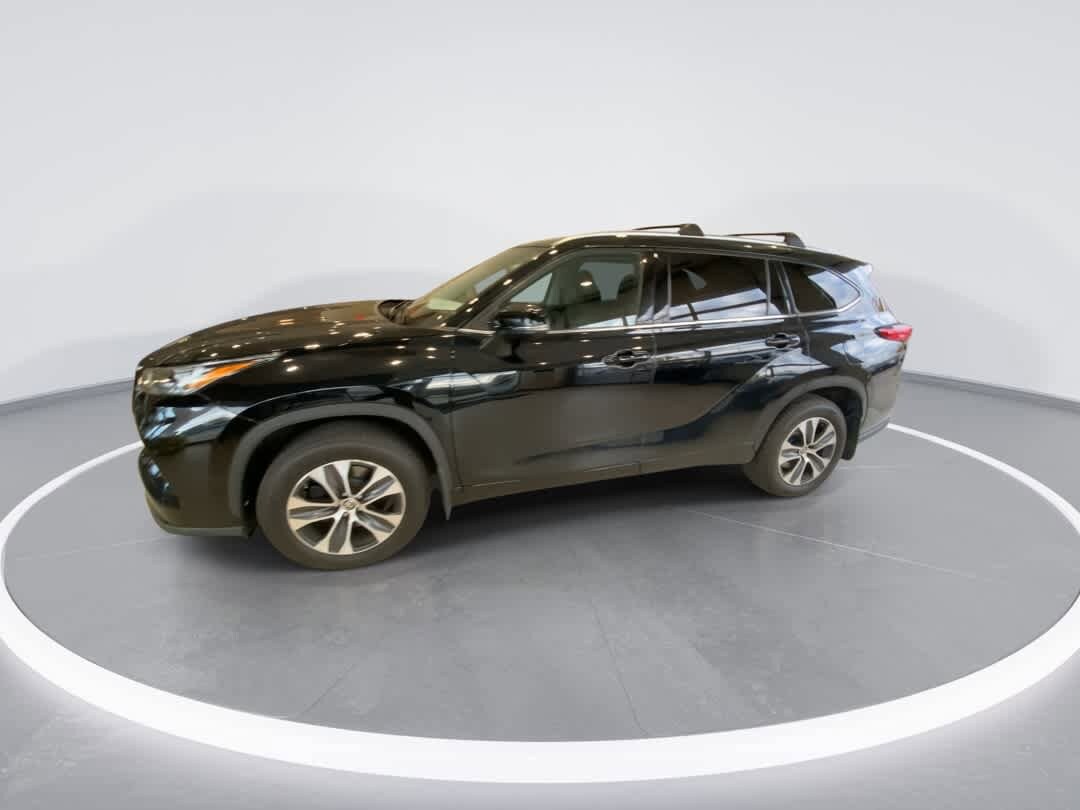 2020 Toyota Highlander XLE photo 4