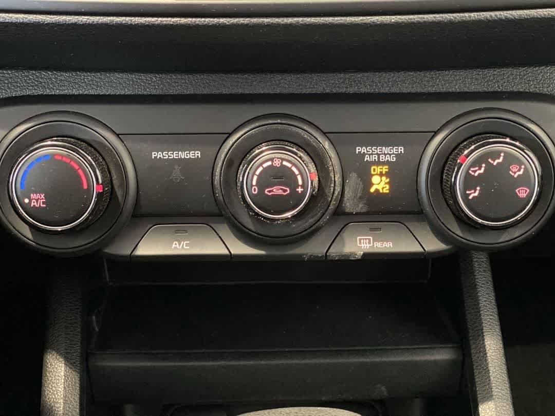 Thumbnail: 2023 Kia Forte - 20